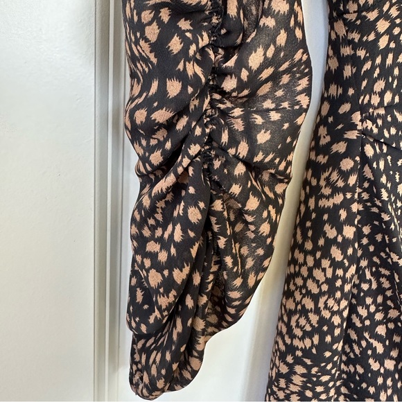 ASTR the Label Ruched Front Midi Dress - Picture 10 of 16